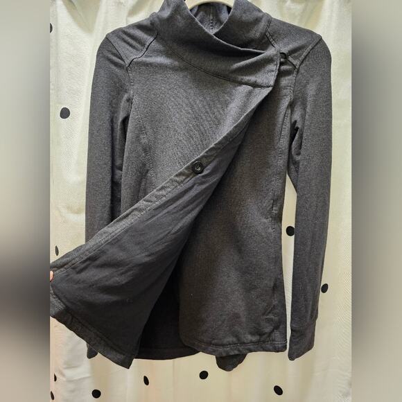 Lululemon Coast Easy Wrap dark grey heathered button jacket size 4 - Picture 5 of 8